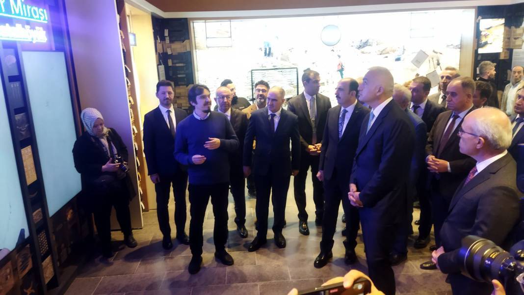 Konya'daki bu binanın içine giren, 9 bin yıl önceye gidiyor! 2